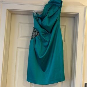 Eliza F Dress green with black waist design one shoulder